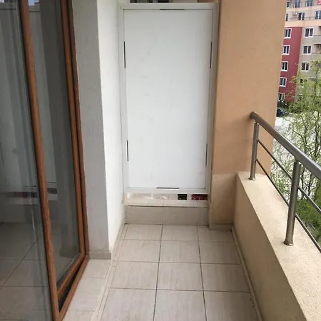 Flat Near The Sea
